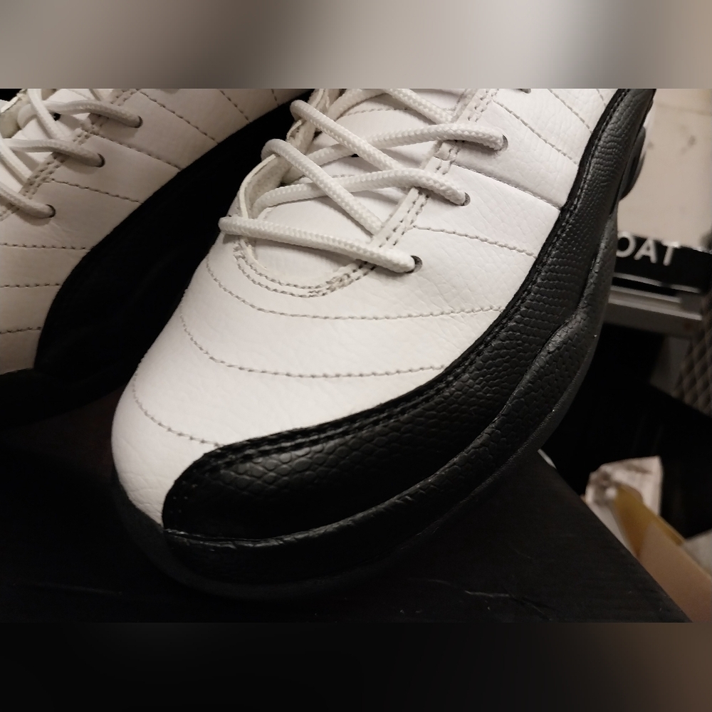 Retro Jordan 12 Taxis 🚕 size 7 gradeschool - Picture 6 of 13